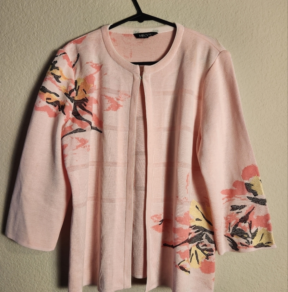 Misook Women’s light pink floral jacket cardigan size PS (petite small)